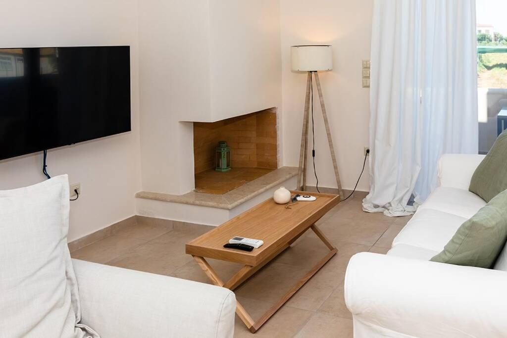 Olea House Kyparissia 80M From The Sea Βίλα Εξωτερικό φωτογραφία